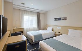 Kobe Sannomiya Tokyu Rei Hotel